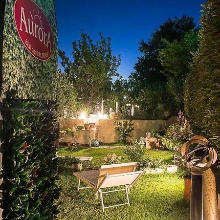 Bed And Breakfast Aurora Sarzana Buitenkant foto