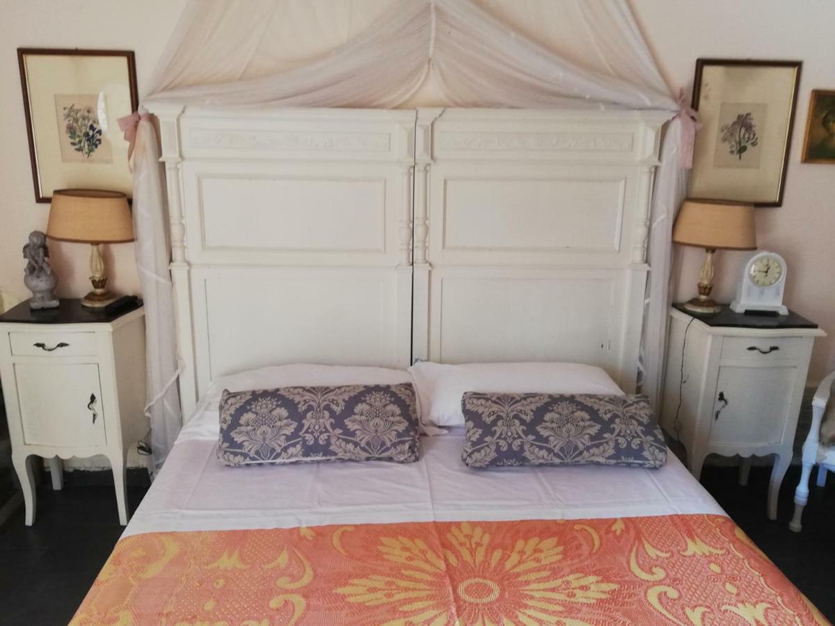 Bed And Breakfast Aurora Sarzana Buitenkant foto